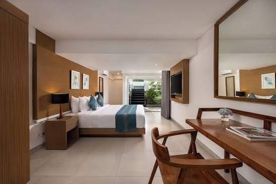 LAGUNA VILLA - 2